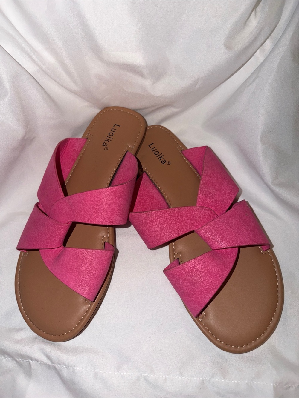 Luojka Women's Bright Pink Crisscross Slide Sandals